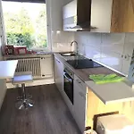 Apartament Uni-naehe Mit Garten *