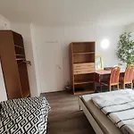 Uni-naehe Mit Garten Bochum