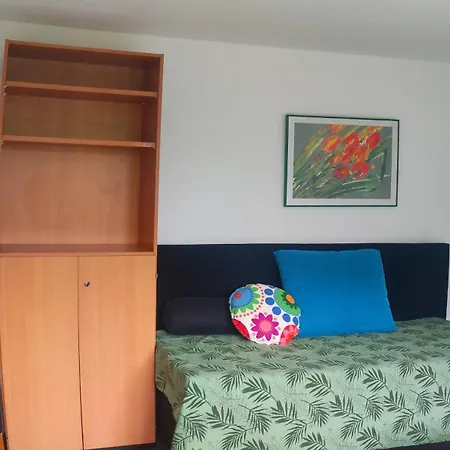 Uni-naehe Mit Garten Apartmán