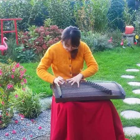 Uni-naehe Mit Garten *