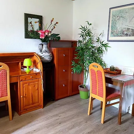 Apartmán Uni-naehe Mit Garten