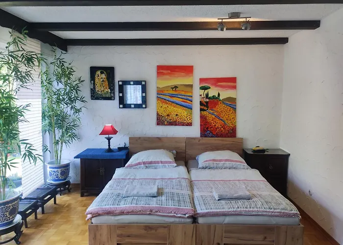 Uni, Fh, Gesundheits Campus Nähe, Mit Garten&terrasse