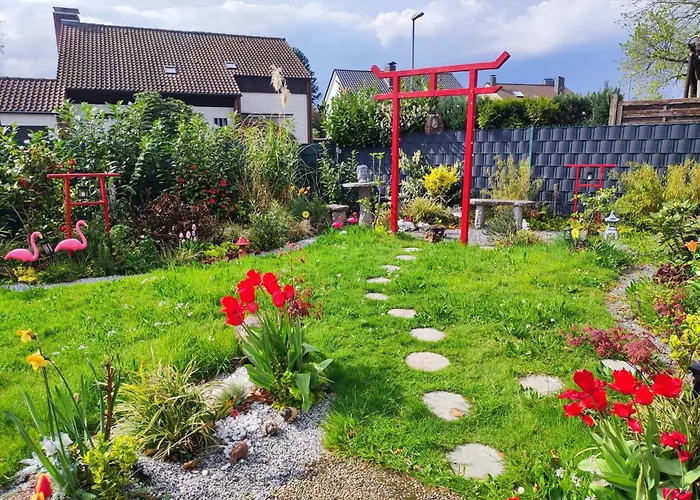 Uni-naehe Mit Garten Lejlighed